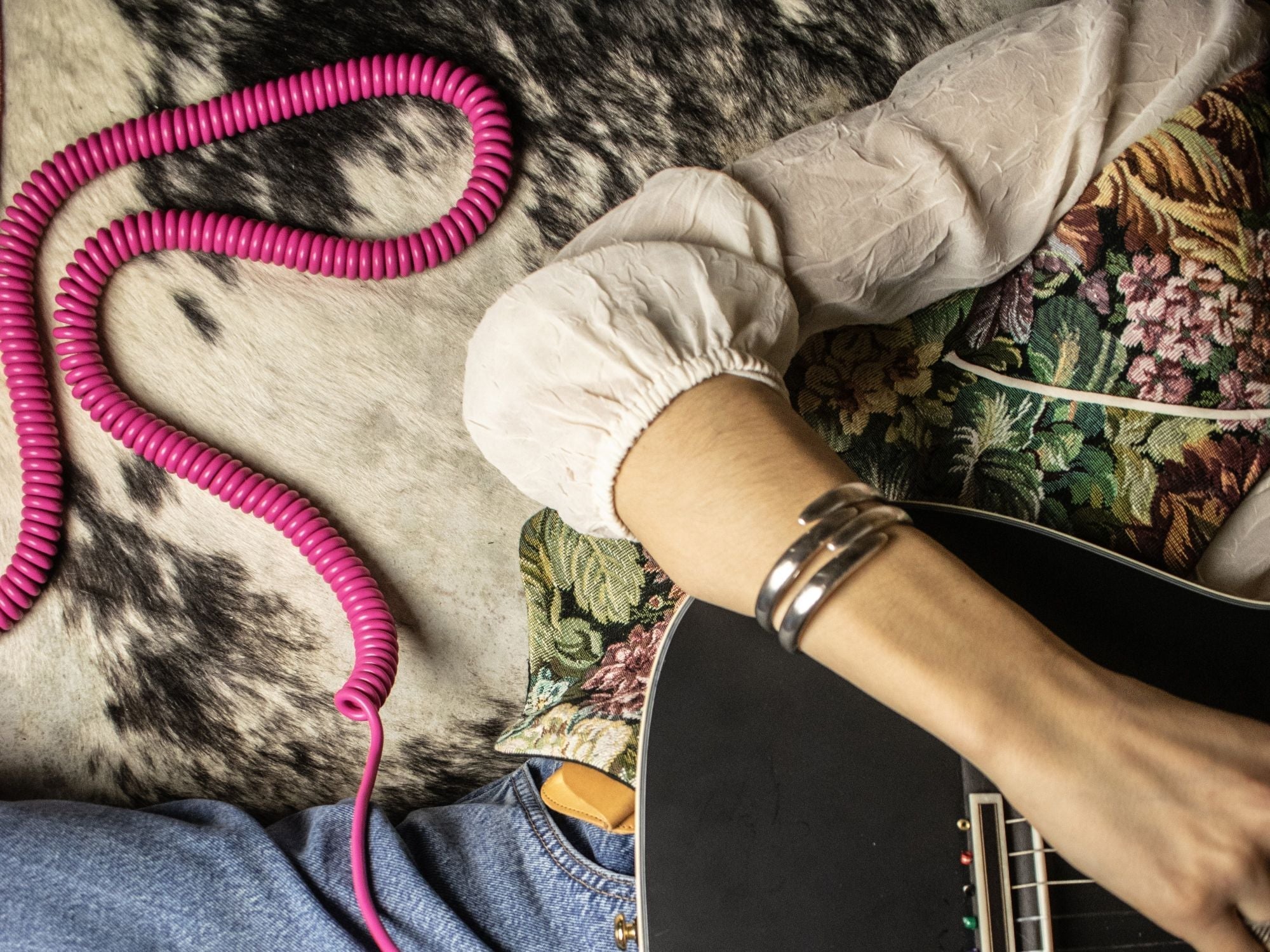 PINK IS NOT DEAD: New Guitar Essentials from Henry’s Music