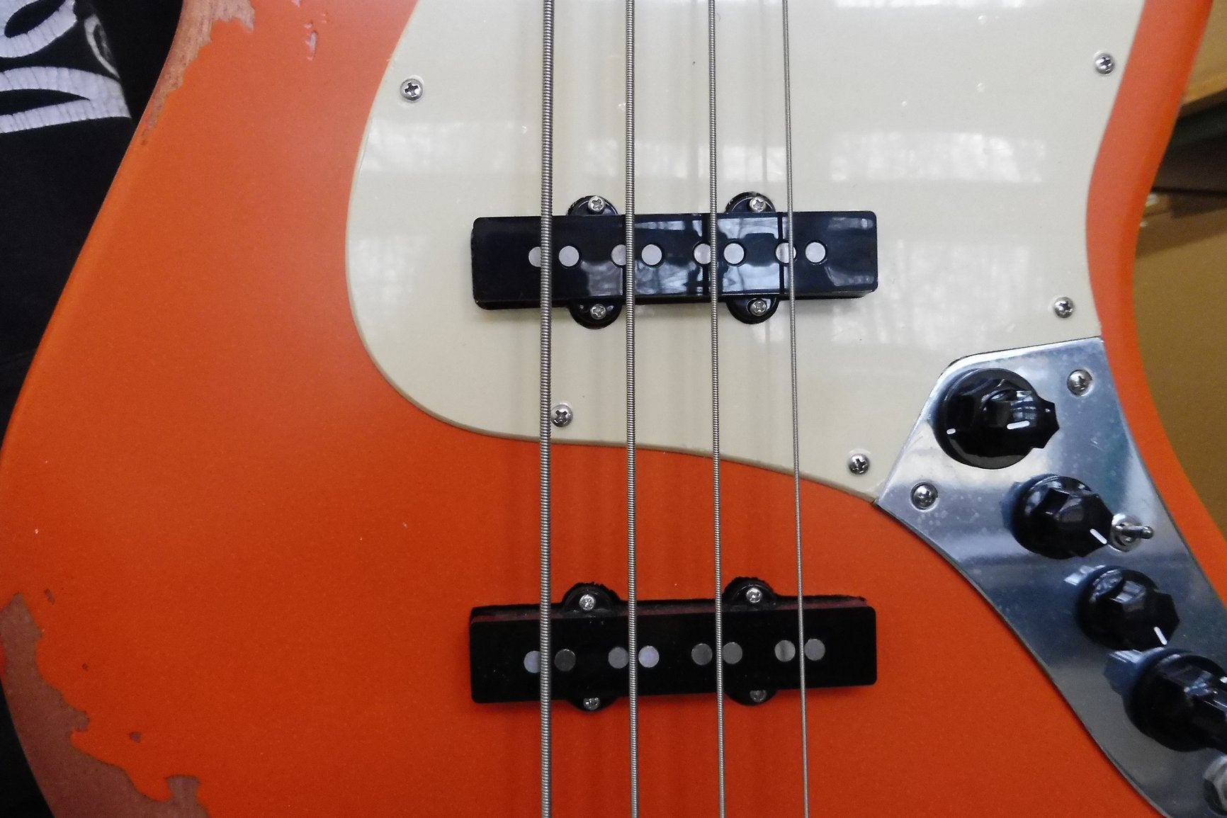 Henry`s Lizard DB-04 Dragon - Orange Aged B-Stock