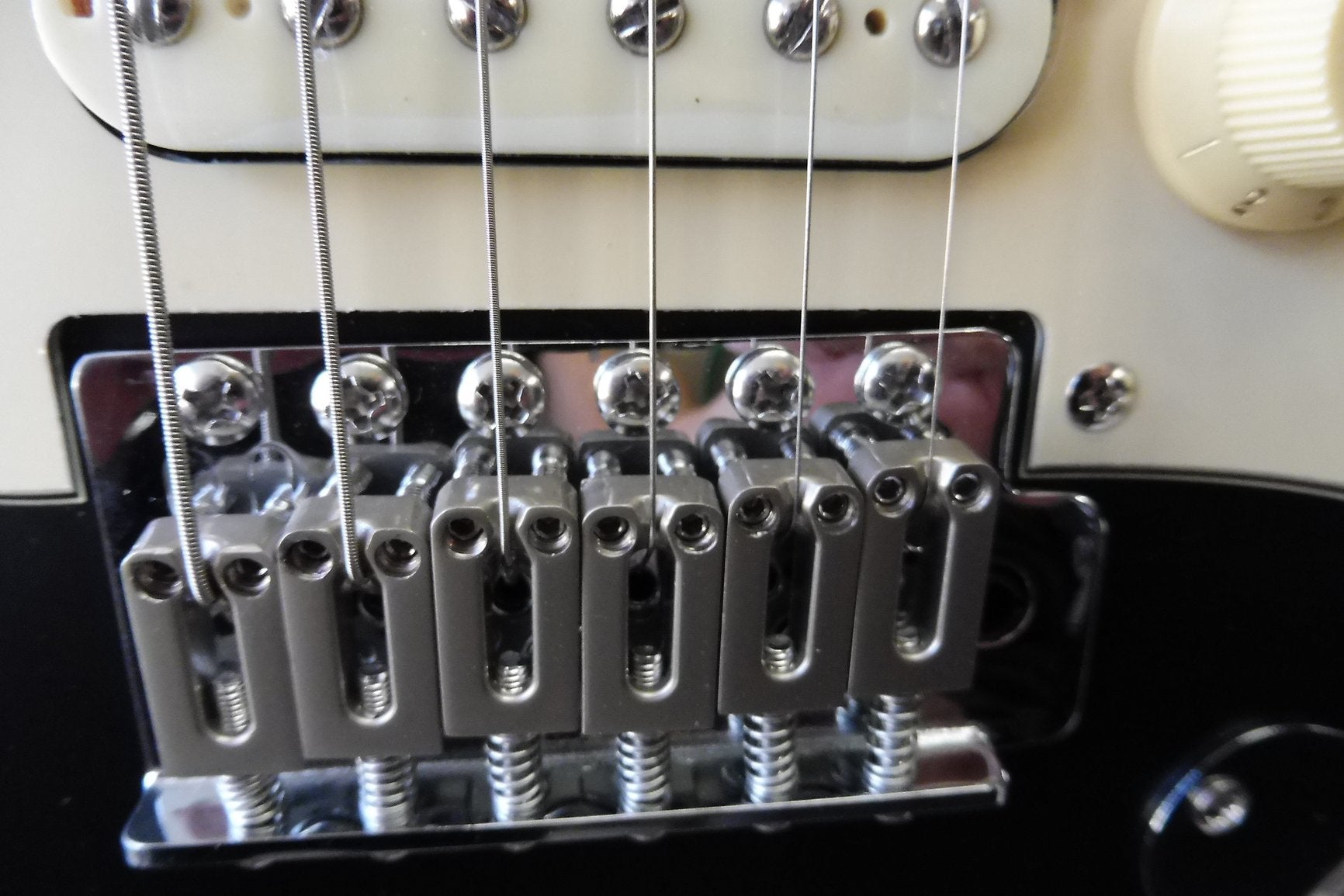 HENRY’S Snake II Aged ST-1N Mamba - black Shelter