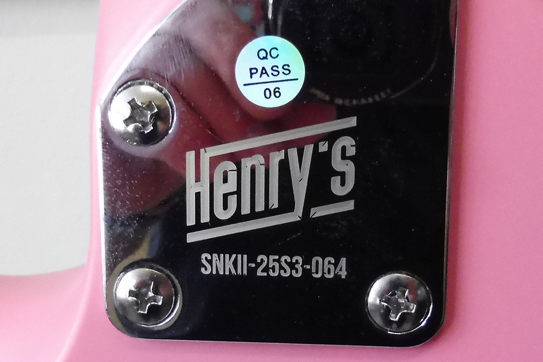 HENRY’S Snake II Aged ST-1N Boa - pink Shelter